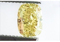 #diamant #jaune #diamond #yellow #0.68ct